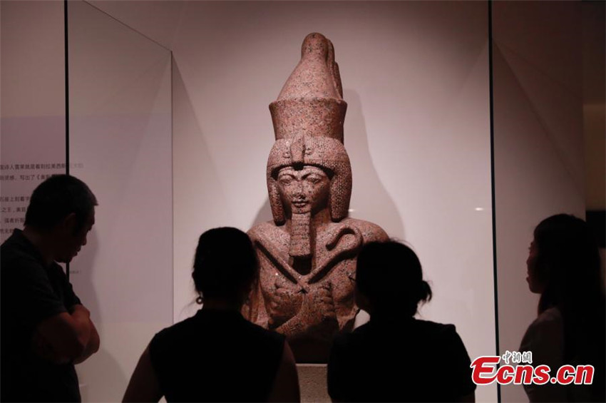 Kulturgegenst?nde des britischen Museums in Shanghai ausgestellt