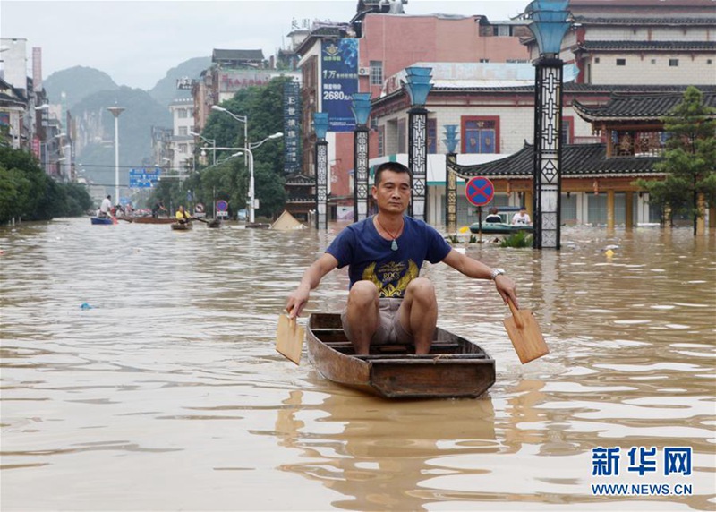 überschwemmungen in Guangxi 