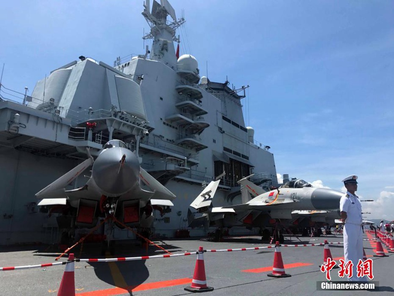 Flugzeugtr?ger ?Liaoning“ in Hongkong ?ffentlich zug?ngig