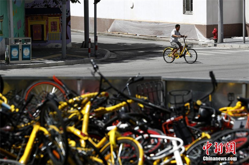 Shanghai kontrolliert die massenhafte Ausbreitung von Mietfahrr?dern