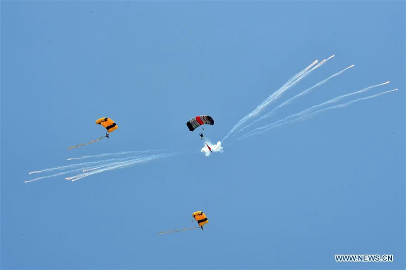 Zhengzhou Luft-Show 2018 angelaufen