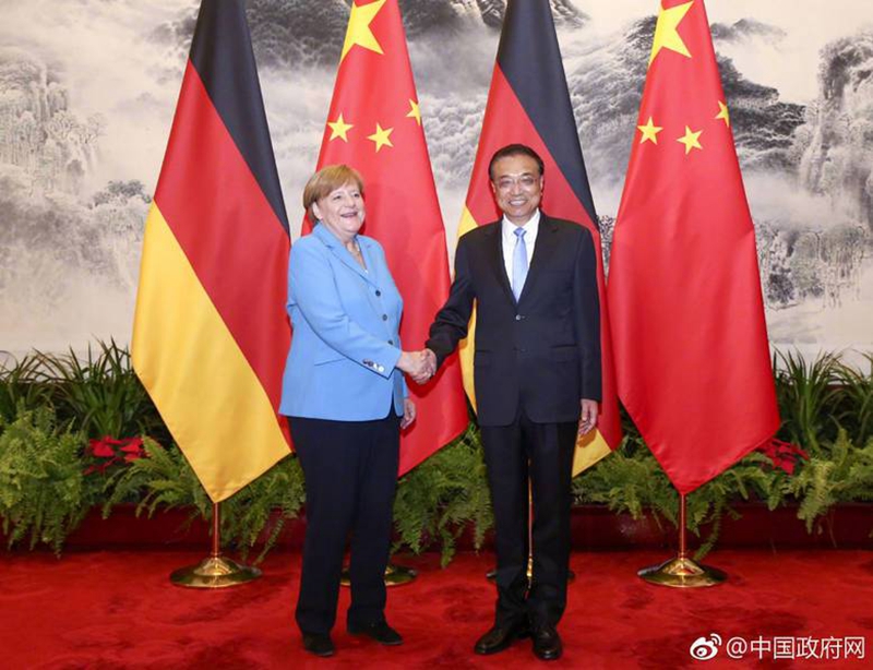 Angela Merkel in Beijing eingetroffen