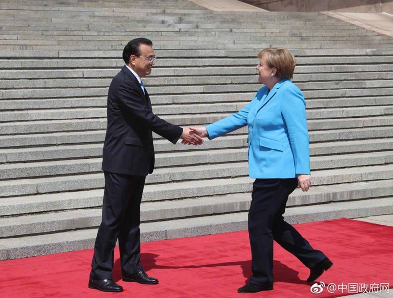 Angela Merkel in Beijing eingetroffen