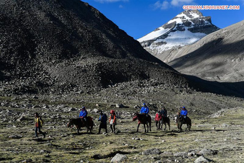 Tibets D?rfer verdienen am Tourismus