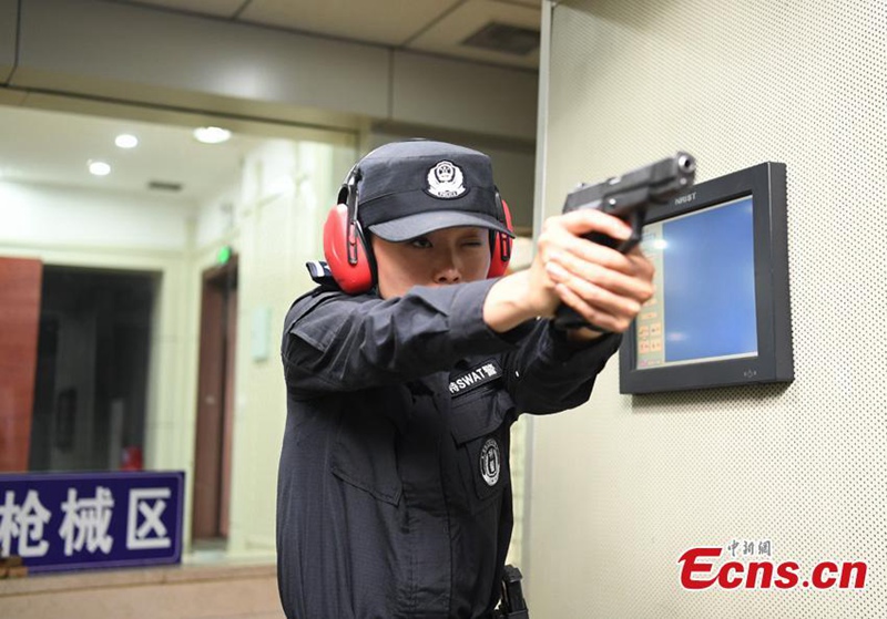 Ausbilderin für Polizisten in Changchun