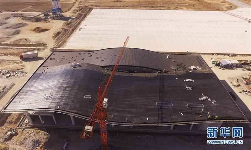 Chinas sch?nster Bergflughafen geht im September in Betrieb