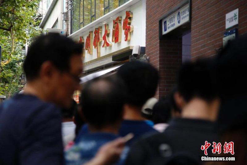 Shanghai: traditionelle Mondkuchen sehr beliebt