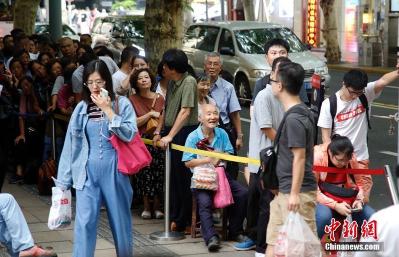 Shanghai: traditionelle Mondkuchen sehr beliebt