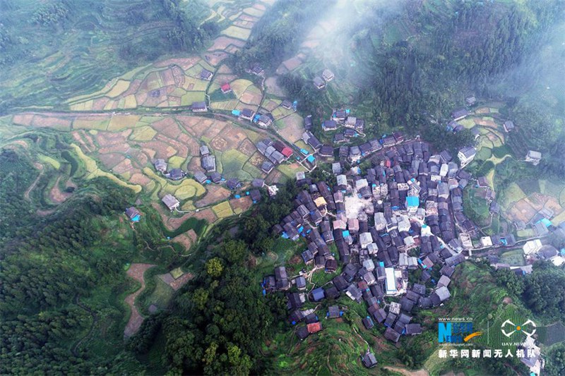 Luftaufnahme: Sch?ne Herbstlandschaft in Guangxi