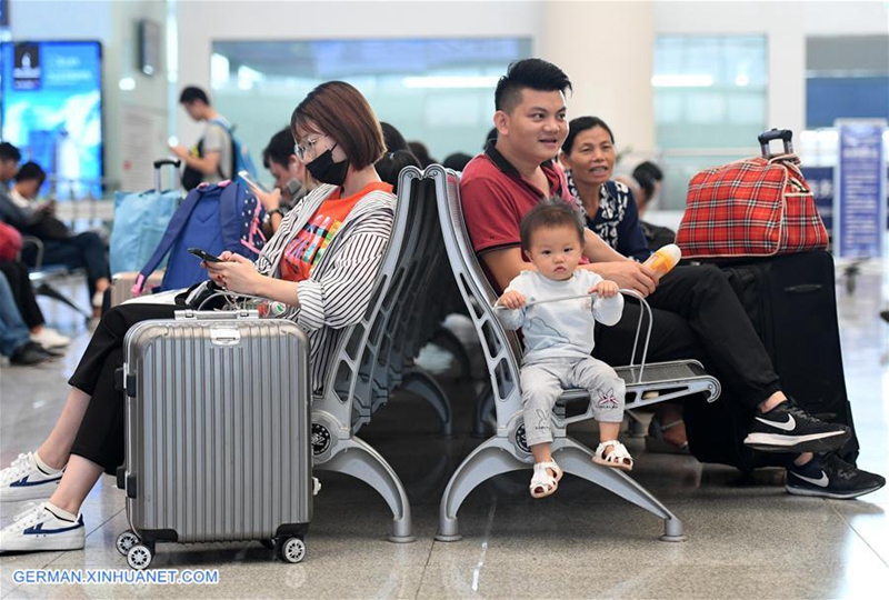 Chinas Ferien erleben einen H?hepunkt am Sonntag bei Rückreisen