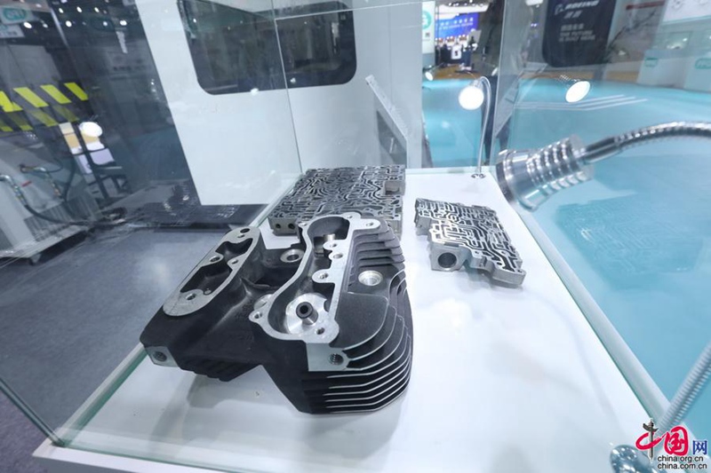 CIIE: Blick in die Hallen für intelligente High-End-Ausrüstung