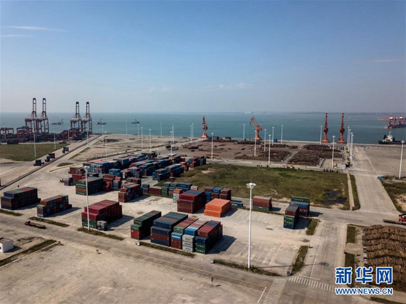 Chinas Freihafen Qinzhou profitiert von der ?ffnungspolitik