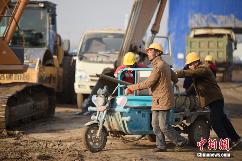 Beijings neuer Flughafen bereitet sich auf die Er?ffnung vor