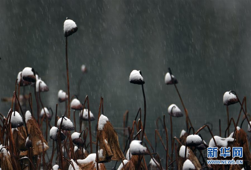 China begrü?t landesweit ersten Schnee des Jahres
