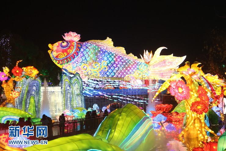 Wundersch?nes Laternenfestival in Südwestchina