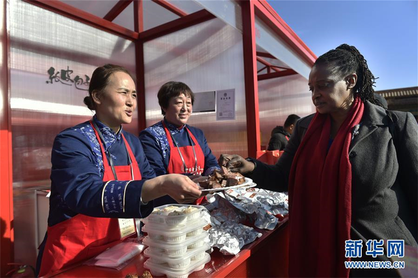 Chinesische Traditionsmarken pr?sentieren sich im Palastmuseum