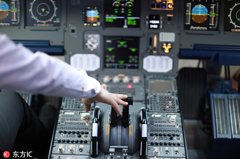 Handgefertigter Airbus A320 in Liaoning pr?sentiert