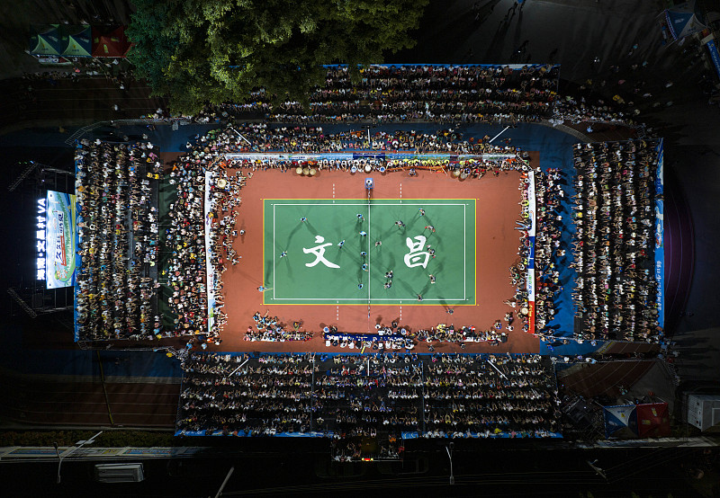 Beliebte Dorf-Volleyball-Liga von Hainan zieht Auslandschinesen an