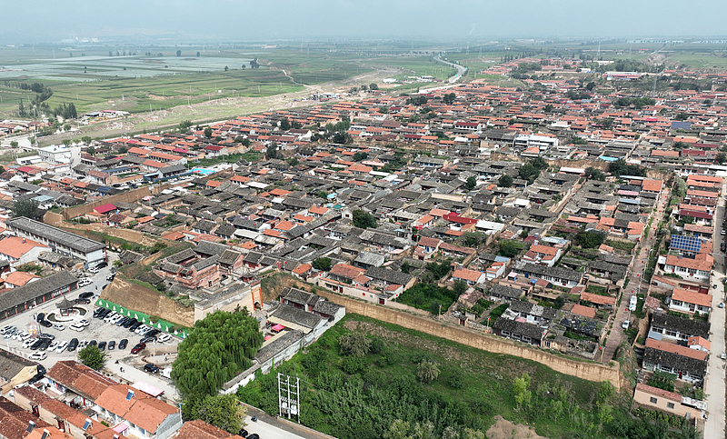 China f?rdert die Bewahrung von Kultur und Natur in traditionellen D?rfern Chinas