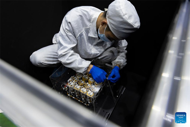 SMILE-Satellit startet Richtung Europa