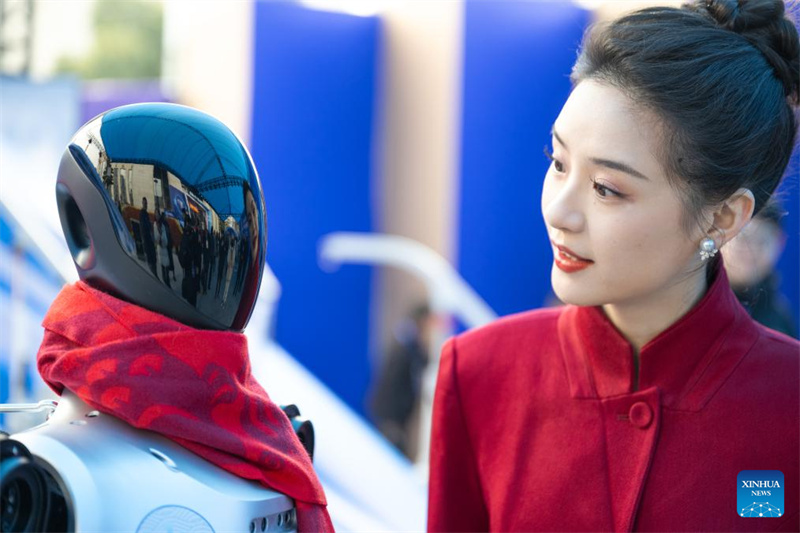 China pr?sentiert humanoide Roboter der ?Chucai“-Serie