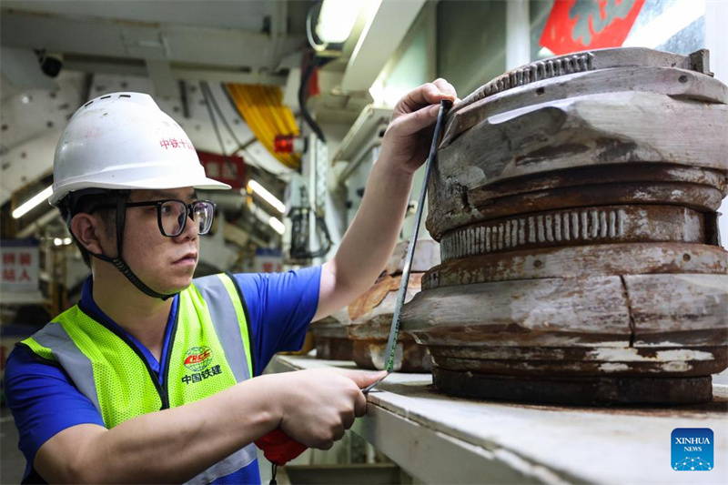 Weltweit erster zweigleisiger Unterwassertunnel einer Hochgeschwindigkeitsstrecke durchbrochen
