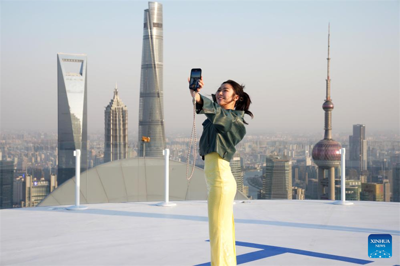 Aussichtsplattform auf White Magnolia Plaza in Shanghai er?ffnet