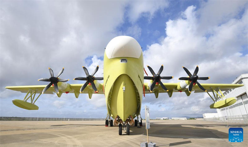 Chinas Amphibienflugzeug AG600 erh?lt grünes Licht für Massenproduktion