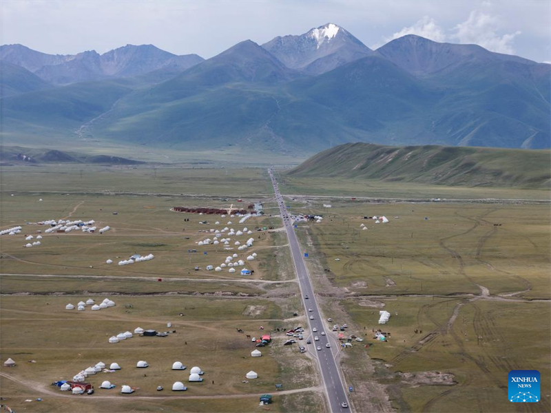 Boomender Sommertourismus auf Chinas Duku-Hochstra?e