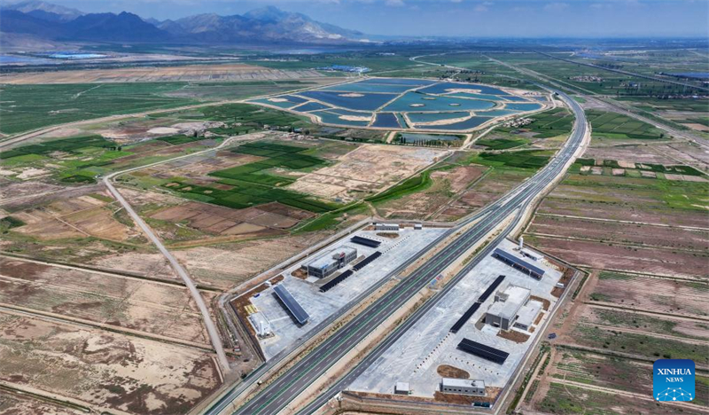 Ningxia-Abschnitt der Wuhai-Maqin-Autobahn für Verkehr freigegeben