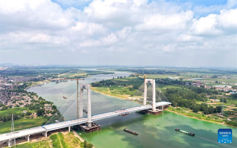 Verbindung der Brückenteile der Linhuaiguan-Huaihe-Brücke in Anhui ist abgeschlossen