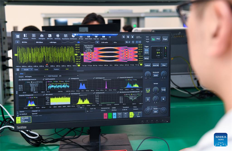 Chinas selbst entwickeltes 90-Gigahertz-Oszilloskop setzt neue Ma?st?be