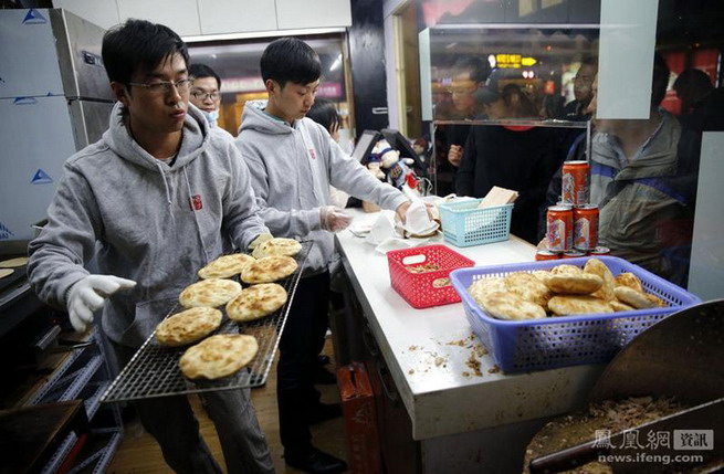 Web-Entwickler starten mit Imbiss durch